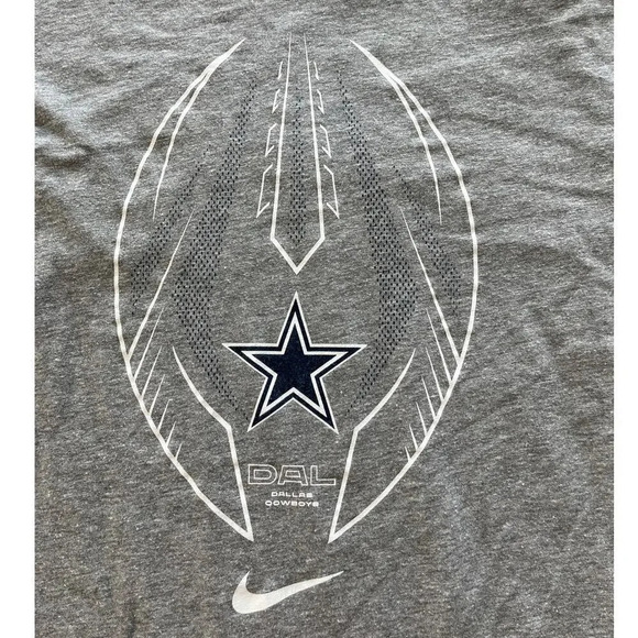 The Nike Tee Football Cowboys Logo Youth L(14-16) Long Sleeves - Picture 4 of 9
